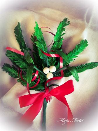 vánoční dekorace, smrkové větvičky a jmelí